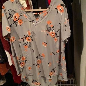 Floral torrid blouse